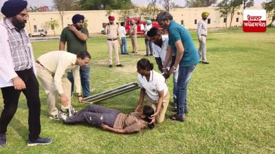 ਹੰਗਾਮੀ ਹਾਲਤ ਨਾਲ ਨਿਪਟਣ ਲਈ ਸੰਗਰੂਰ ’ਚ ਵੱਖ-ਵੱਖ ਥਾਵਾਂ ’ਤੇ ਹੋਈ ਮੌਕ ਡਰਿੱਲ