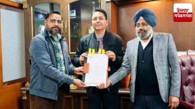 120 ਦਿਨਾਂ ਅੰਦਰ ਲਗਾਏ ਜਾਣਗੇ 663 ਹੋਰ ਖੇਤੀ ਸੋਲਰ ਪੰਪ: ਅਮਨ ਅਰੋੜਾ