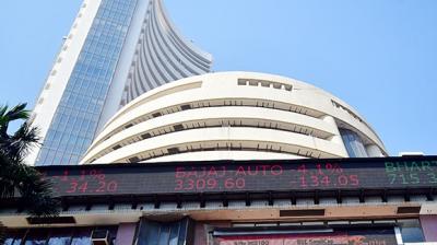 Indian stock market falls heavily