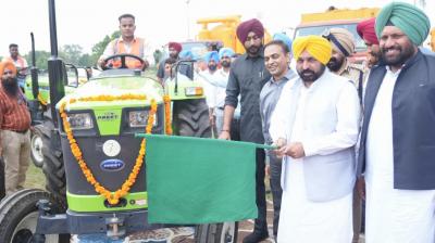 CM GIVES BONANZA OF RS 4 CRORE TO RESIDENTS OF LUDHIANA