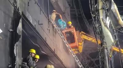 Jhansi: Fire broke out in the showroom