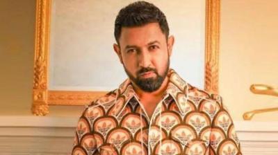 Appearance of Gippy Grewal in Mohali court