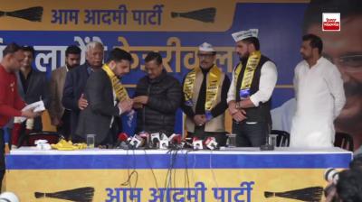 Kejriwal inducts 'bodybuilders' and wrestlers into AAP ahead of Delhi Assembly elections
