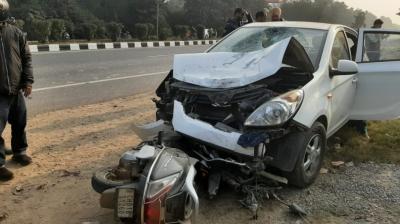 Heavy collision between car and Activa on Chandigarh-Ambala road: father and son killed in Activa