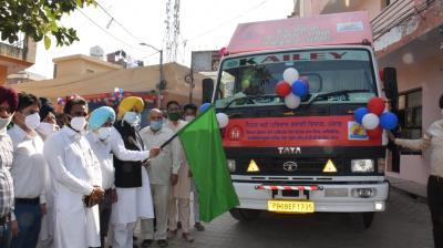 Balbir Sidhu flagged off two special awareness vans under NCD program