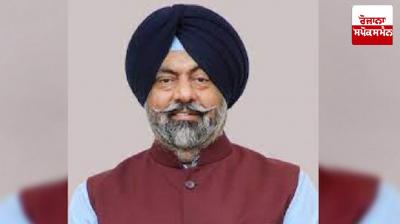 DSGMC president Harmeet Singh Kalka raised questions on SGPC president Dhami