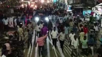 Andhra Pradesh: Violent clash between YSRCP-TDP workers in Palnadu, Article 144 imposed