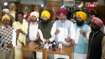 Consumers facing the heat of hefty power bills due to Badal-Captain bonhomie : AAP