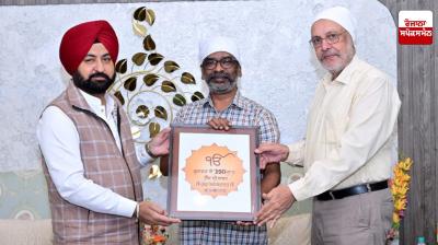 Minister Dr. Balbir Singh and Hardeep Mundian met Chief Minister Soren