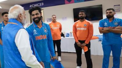PM Narendra Modi Visits Indian Dressing Room To Motivate Players