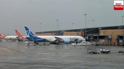 49 flights diverted at Delhi airport due to bad weather