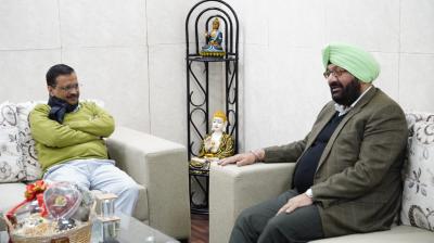 Former Congress MLA Jasbir Singh Jassi Khangura joins Aam Aadmi Party
