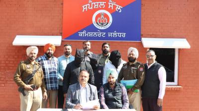 Police Arrested 6 drug smugglers with 2.5 kg of opium News