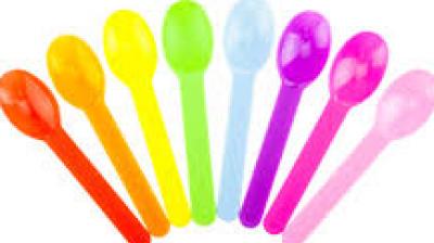 plastic spoons