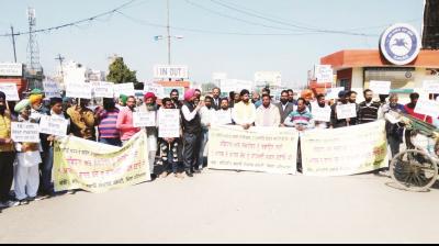 Chakka jam at Patiala bus stand 