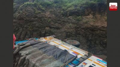 Pune: Seven people died, many injured after pickup van fell into a gorge near Kundeshwar temple