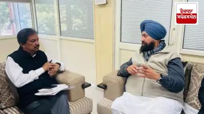 Opposition leader Partap Singh Bajwa meets State Election Commission