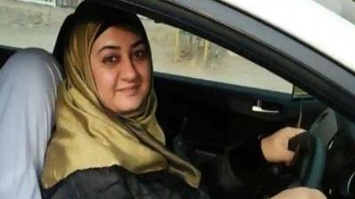 kashmir female drivers hold car rally