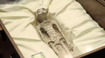  Skeletons presented in Mexico's parliament, claim- these are aliens