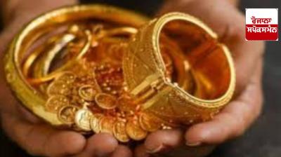 Gold and silver became expensive before the festivals