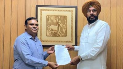 12 Milk Plants to be set up with an investment of Rs 900 crore with the support of NDDB: