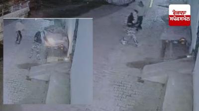 Miscreants set a vehicle on fire and vandalized several others in Ludhiana