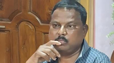 Senior forest officer Nityanand Naik arrested