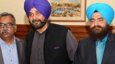 ਬਲਬੀਰ ਸਿਧੂ ਨਾਲ ਗੋਪਾਲ ਚਾਵਲਾ