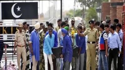 Pakistan handed over the bodies of two Indian fishermen