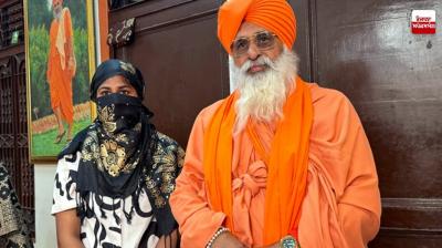 4 Indian girls stranded in Oman return home safely