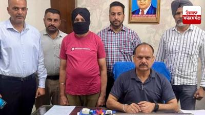 Campaign against corruption: Sub-inspector caught red-handed by Vigilance Bureau while taking bribe of Rs. 30,000