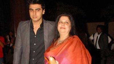 Arjun kapoor with Mother 