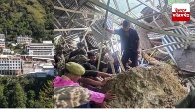 ਮਾਤਾ ਵੈਸ਼ਨੋ ਦੇਵੀ ਸੜਕ 'ਤੇ ਵੱਡਾ ਹਾਦਸਾ, 5 ਲੋਕਾਂ ਦੀ ਮੌਤ, 14 ਜ਼ਖਮੀ ਅਰਧਕੁਵਾਰੀ 'ਚ ਜ਼ਮੀਨ ਖਿਸਕਣ ਨਾਲ, ਯਾਤਰਾ ਰੋਕੀ ਗਈ