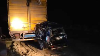 Bihar: Seven dead as SUV crashes into truck in Rohtas