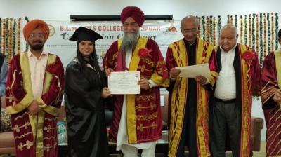 Speaker Kultar Singh Sandhawan distributed degrees to the students of BLM College, Nawanshahr