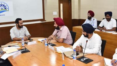 TO ENSURE SAND/GRAVEL AT CHEAP PRICE, PUNJAB GOVT TO THROW OPEN 34  MINING CLUSTERS SOON