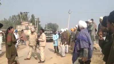 A woman jumped into the canal with her child in Muktsar