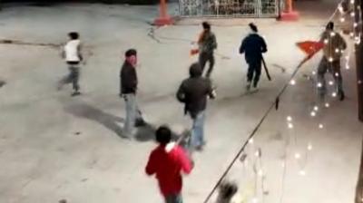  Tourists committed hooliganism in Himachal, vandalized in the market, broke the windows of cars
