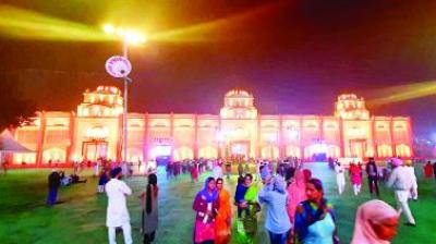 ਪੰਜਾਬ ਸਰਕਾਰ ਨੇ ਸ਼ਤਾਬਦੀ ਸਮਾਗਮਾਂ ਦੇ ਮੁੱਖ ਪੰਡਾਲ ਨੂੰ ਅਜੂਬੇ ਦੀ ਤਰ੍ਹਾਂ ਸ਼ਿੰਗਾਰਿਆ