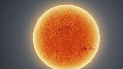 Astrophotographer snaps his 'clearest ever photo of the SUN