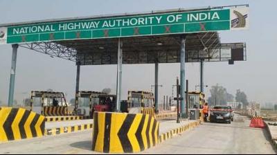 Poor condition of health services at toll plazas, no medical ambulance, no oxygen cylinder