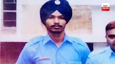 A boy who worked at a kiln became a lieutenant in the Indian Army.