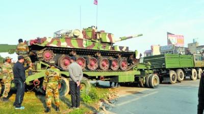 Army men removing tank from PAP Chowk