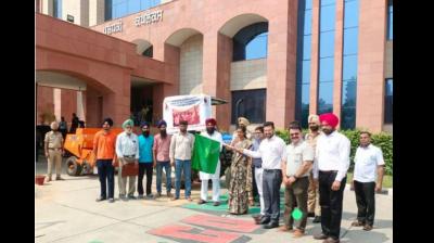 dispatched straw baler 