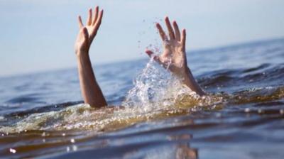 Two Indian students died due to drowning in the lake