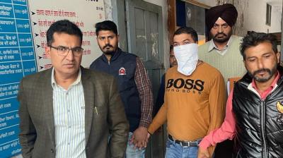 Vigilance nabs revenue Patwari red handed for taking bribe Rs. 10,000