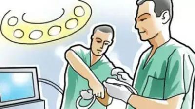  The collector saved the pregnant woman's life by donating blood, the family members became emotional