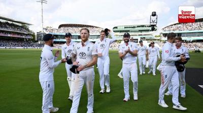 ICC ਨੇ ਇੰਗਲੈਂਡ ਦੀ ਟੀਮ ਨੂੰ ਵੱਡਾ ਝਟਕਾ,ਲਾਰਡਜ਼ ਟੈਸਟ ਜਿੱਤਣ ਦੇ ਬਾਵਜੂਦ ਚੁਕਾਉਣੀ ਪਈ ਕੀਮਤ,10 ਪ੍ਰਤੀਸ਼ਤ ਲੱਗਿਆ ਜੁਰਮਾਨਾ