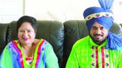 Couple Hakam Bakhatri wala