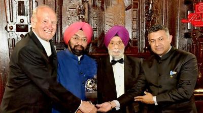  MP Vikramjit Sahni honored with 'Sikh of the year award' in UK